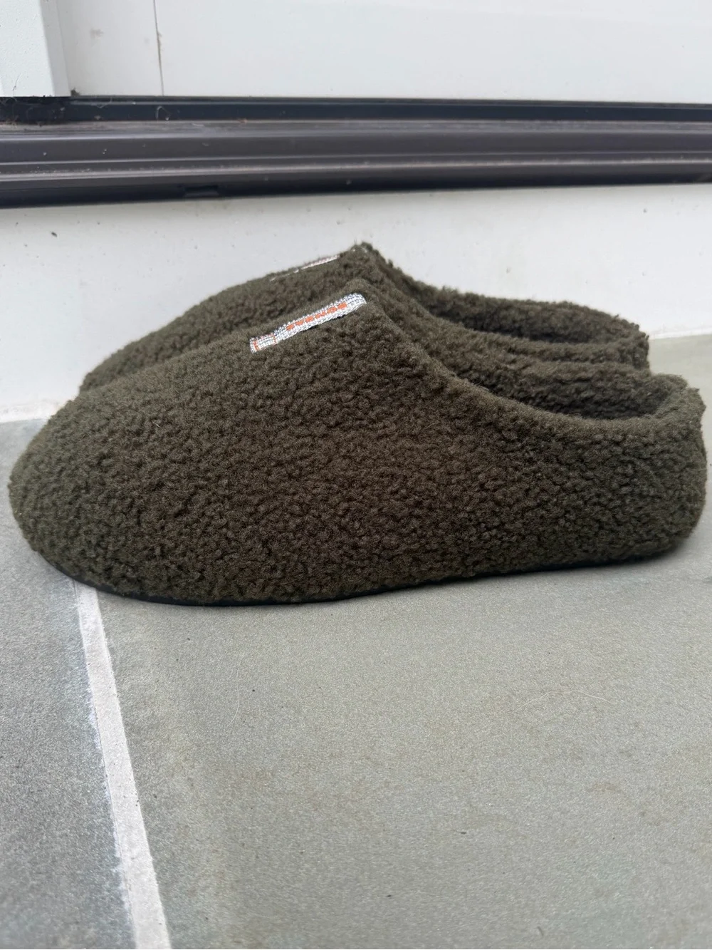 BOMBAS Sunday Slippers Men’s Olive Green Sherpa Fleece Mule House Shoes 13
